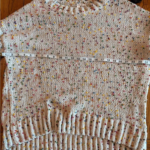 Seven7  For Man Kind Cream Cowl Neck Sweater - Picture 11 of 11